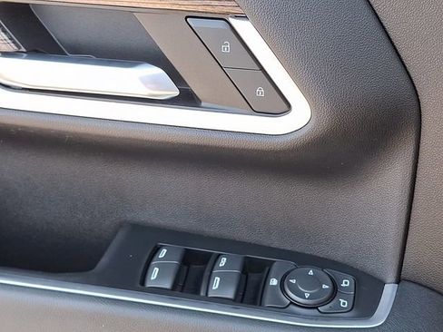 Used 2023 Chevrolet Silverado 1500 RST image 21