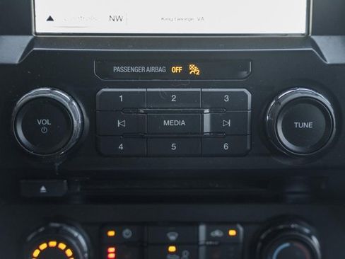 Used 2018 Ford F150 XLT w/ Equipment Group 302A Luxury image 30