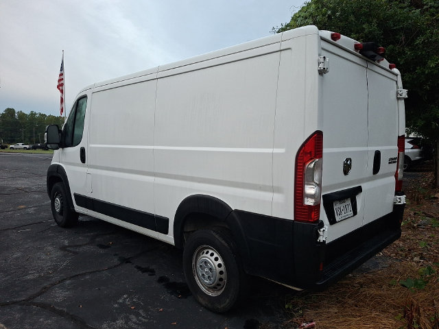 Used 2025 RAM ProMaster 2500 w/ Convenience Group FWD image 10