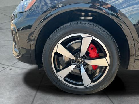 Certified 2024 Audi Q5 2.0T Premium Plus AWD/4WD image 25