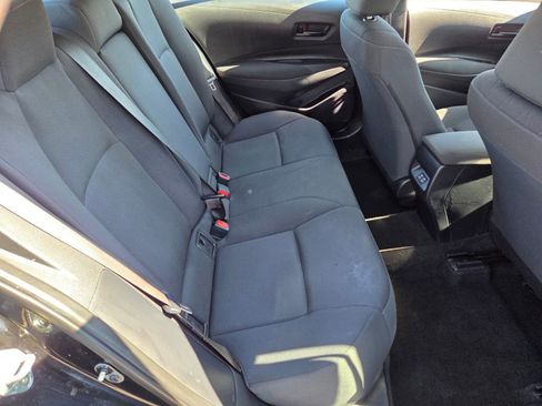 Used 2023 Toyota Corolla LE image 14