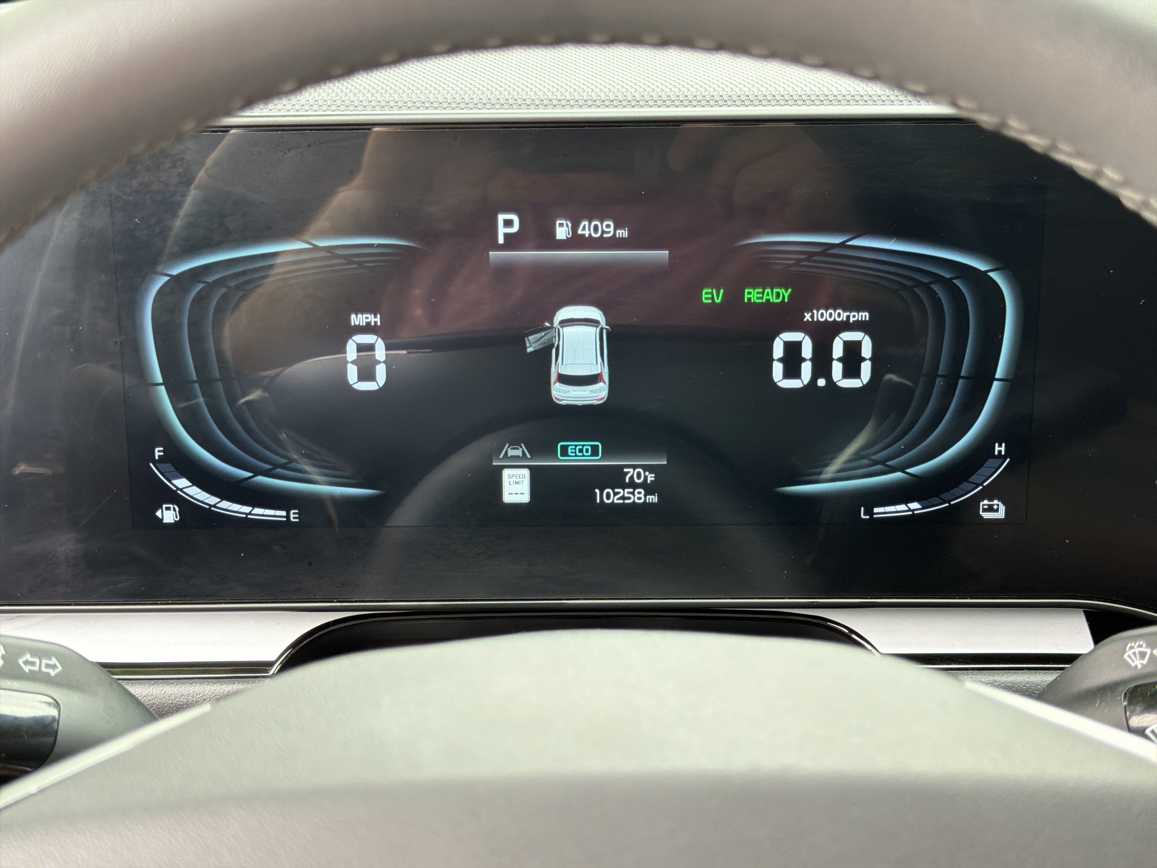 Used 2025 Kia Niro EX FWD image 26