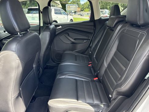 Used 2019 Ford Escape Titanium AWD/4WD image 10
