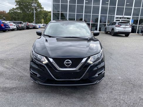 Used 2021 Nissan Rogue Sport S image 10