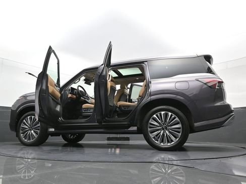 Used 2025 INFINITI QX80 Luxe AWD/4WD image 42