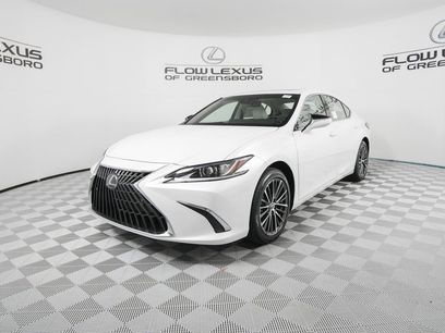 New 2025 Lexus ES 350 w/ Premium Package