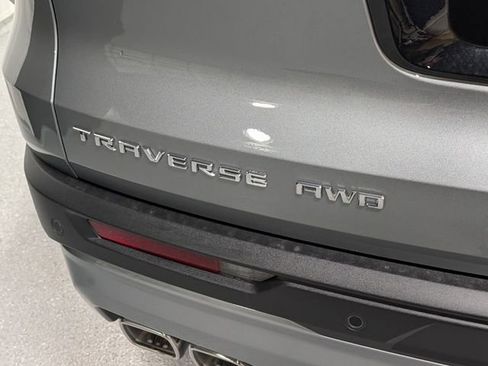 New 2026 Chevrolet Traverse LT image 5