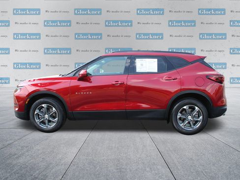 Used 2023 Chevrolet Blazer LT w/ Convenience Package FWD image 9