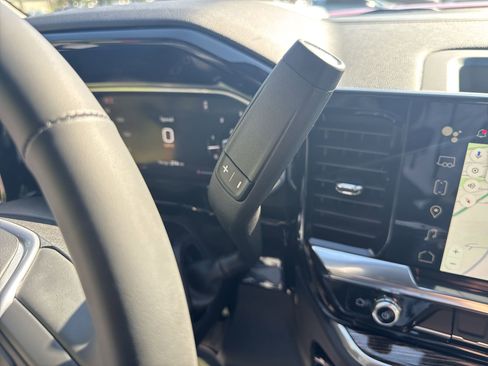 New 2026 GMC Sierra 1500 SLE AWD/4WD image 21