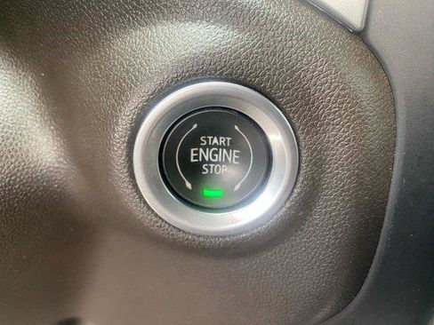 Used 2022 Chevrolet Silverado 2500 LTZ w/ LTZ Convenience Package image 23