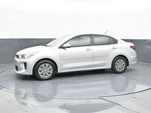 Used 2020 Kia Rio LX image 6