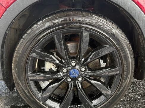 Used 2017 Ford Escape Titanium FWD image 5