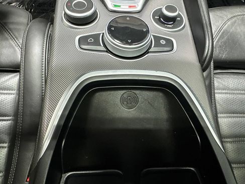 Used 2021 Alfa Romeo Giulia Ti Sport AWD/4WD image 19