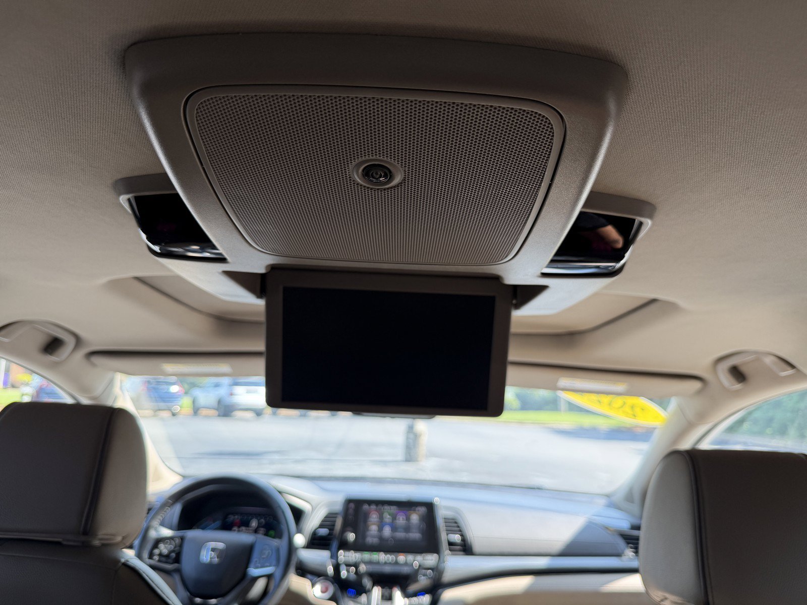 Used 2022 Honda Odyssey Elite image 16