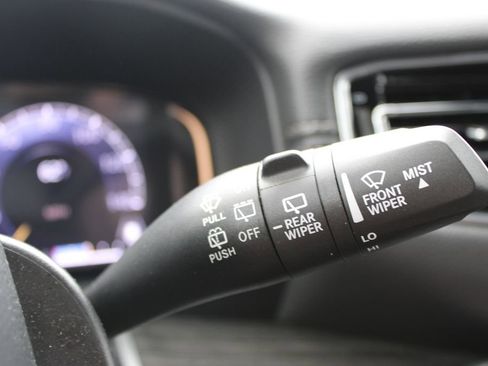 Used 2024 Jeep Wagoneer Series II image 45