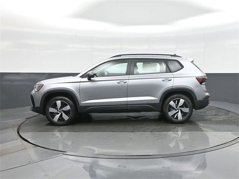 New 2026 Volkswagen Taos S image 4