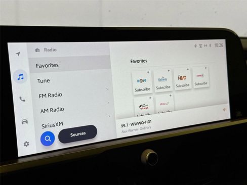 Used 2023 Toyota Crown Limited image 24