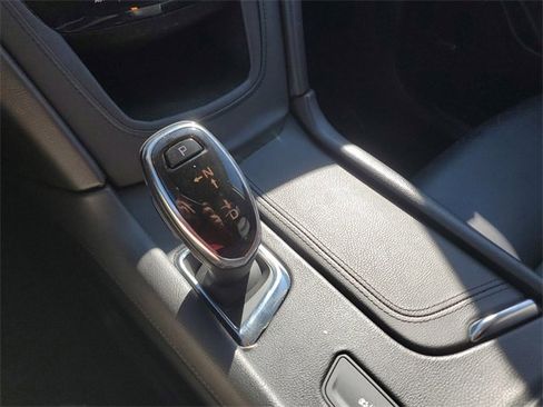 Used 2017 Cadillac XT5 Luxury image 29