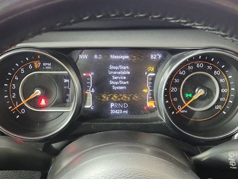 Used 2021 Jeep Wrangler Sport AWD/4WD image 18