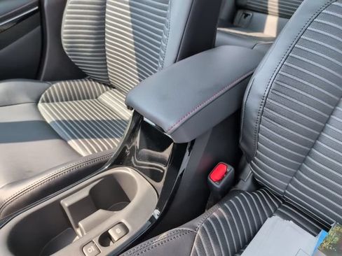 Used 2026 Toyota Corolla XSE FWD image 20