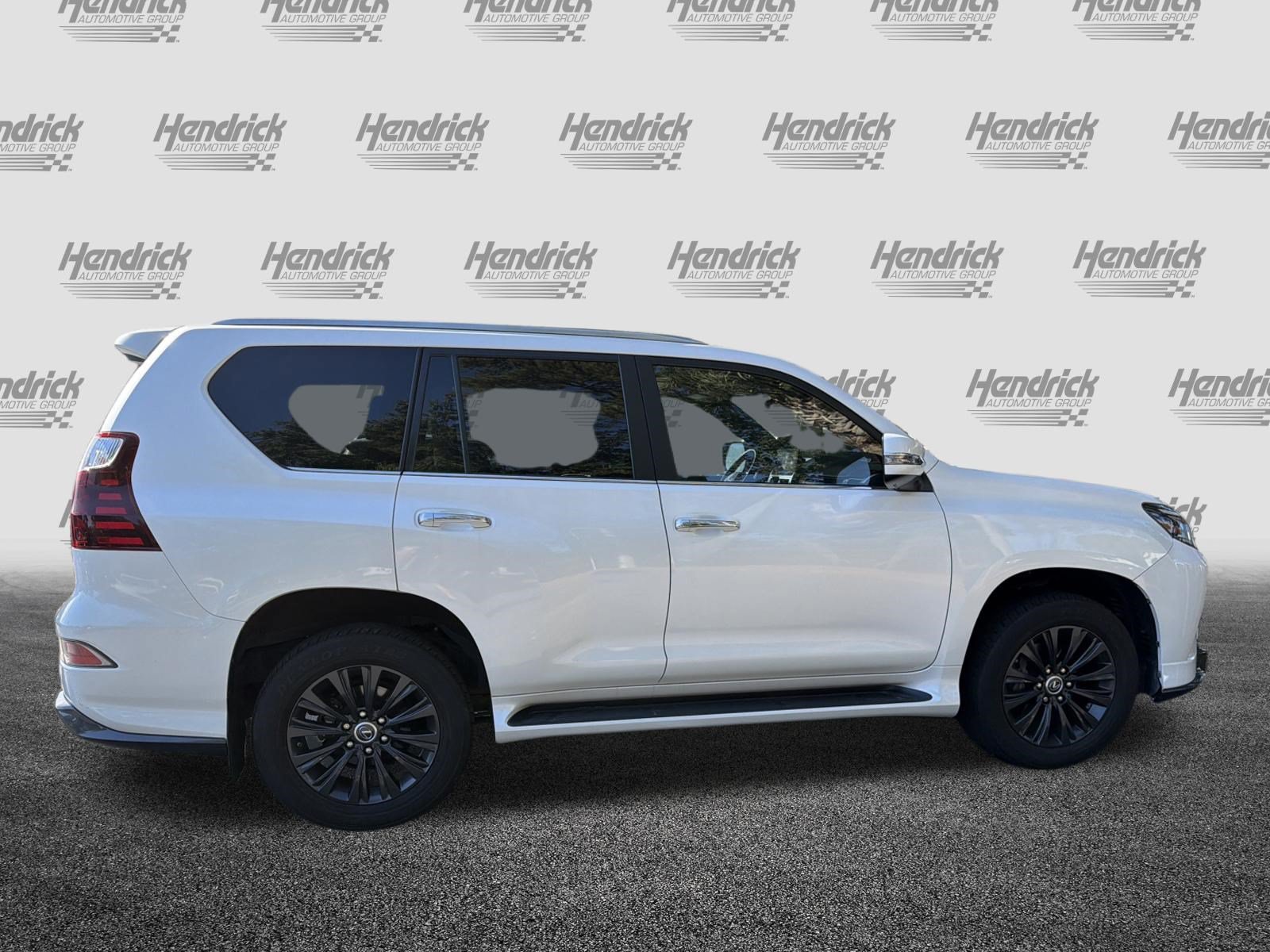 Used 2022 Lexus GX 460 Premium w/ Accessory Package AWD/4WD image 10