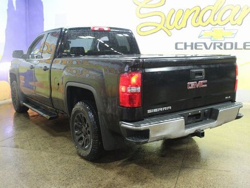 Used 2018 GMC Sierra 1500 SLE image 6