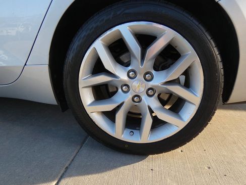 Used 2018 Chevrolet Impala Premier image 13