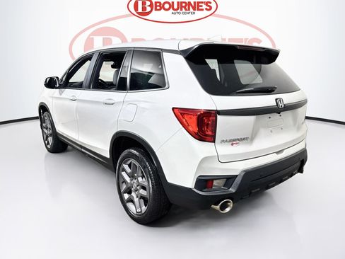 Used 2023 Honda Passport EX-L image 9
