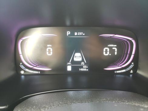 Certified 2023 Kia Soul LX w/ LX Technology Package FWD image 32