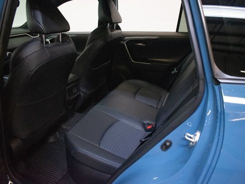 Used 2022 Toyota RAV4 XSE w/ XSE Grade Weather Package AWD/4WD image 22