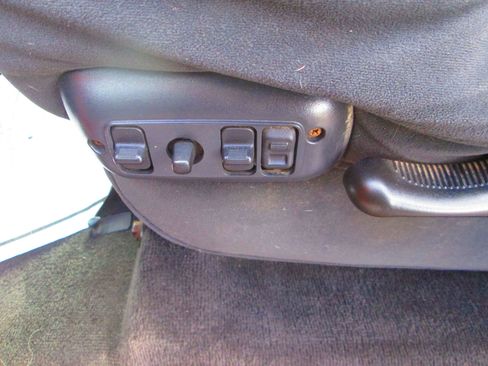 Used 2003 Dodge Ram 1500 Truck SLT image 10