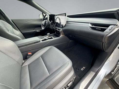 Used 2025 Lexus RX 350 Premium w/ Accessory Package (Z1) FWD image 15