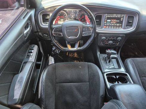 Used 2020 Dodge Charger Scat Pack w/ Dynamics Package RWD image 25