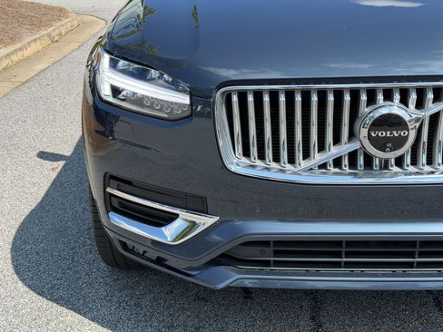 Used 2025 Volvo XC90 B6 Plus w/ Protection Package Premier AWD/4WD image 11