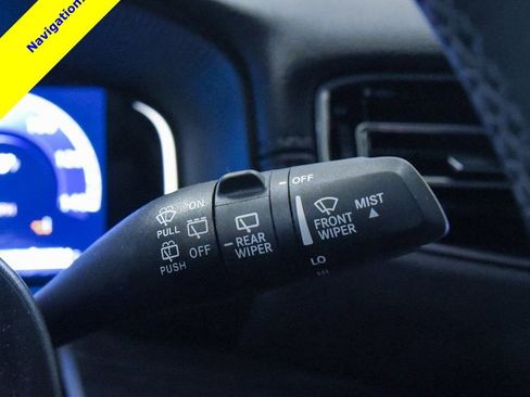 Used 2024 Jeep Wagoneer Series III image 26