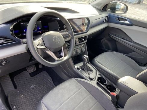 Used 2022 Volkswagen Taos SE image 24
