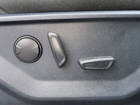 Certified 2022 Ford F150 XLT w/ Equipment Group 302A High image 22