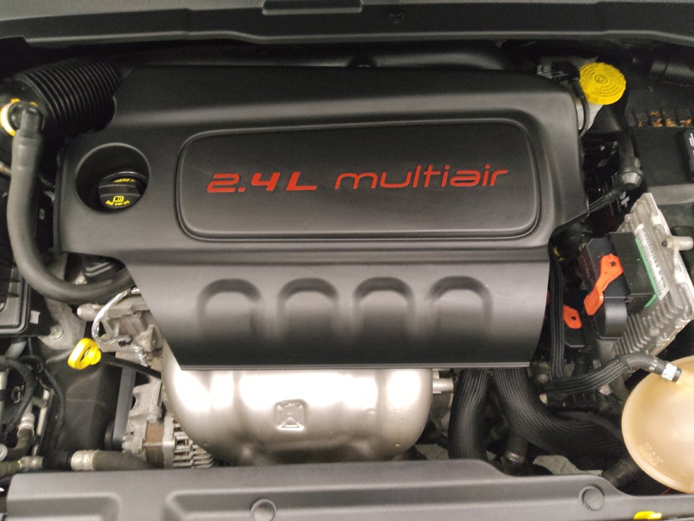 Used 2022 Jeep Compass Latitude w/ Sun and Sound Group AWD/4WD image 30