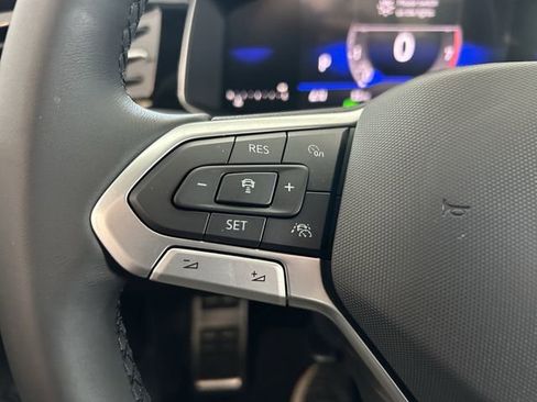 New 2025 Volkswagen Jetta Sport FWD image 17