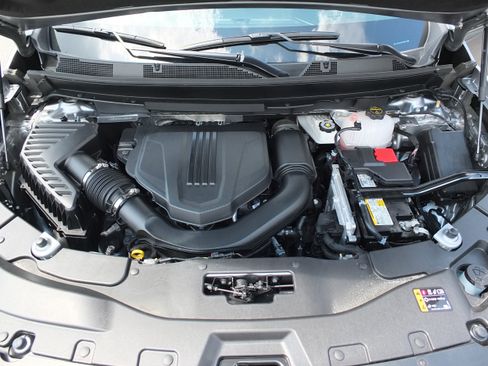 Used 2026 Chevrolet Traverse LT FWD image 10