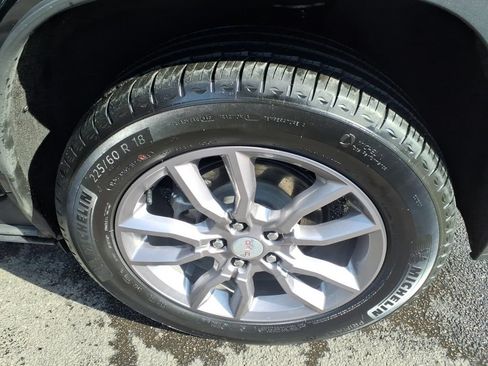Used 2022 GMC Terrain SLT AWD/4WD image 13