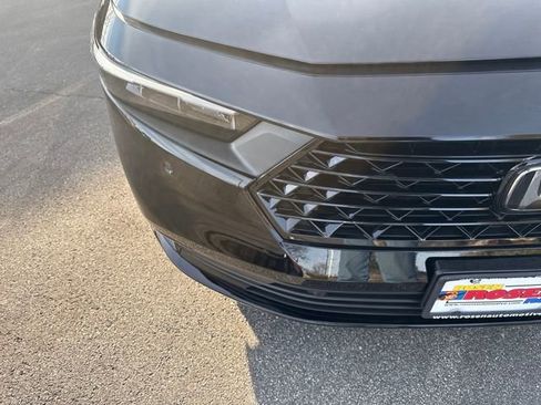 Certified 2025 Honda Accord EX-L image 40