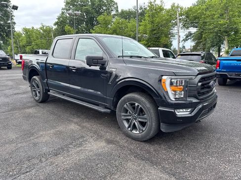 Used 2023 Ford F150 XLT w/ Equipment Group 302A High AWD/4WD image 3