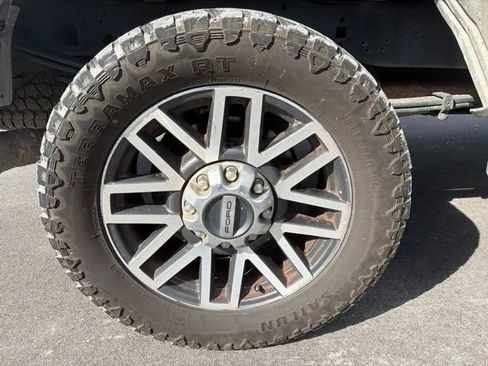 Used 2019 Ford F250 Lariat w/ Lariat Ultimate Package AWD/4WD image 10