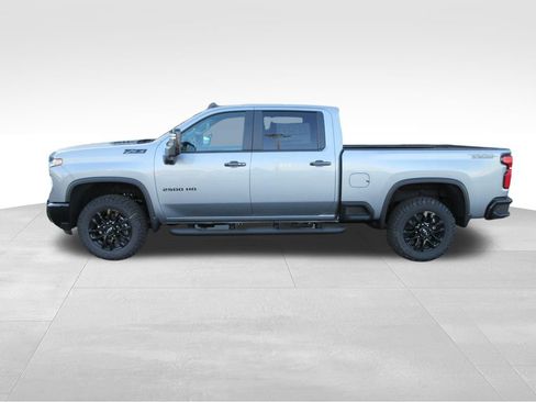 New 2026 Chevrolet Silverado 2500 LT w/ Trail Boss Package AWD/4WD image 3