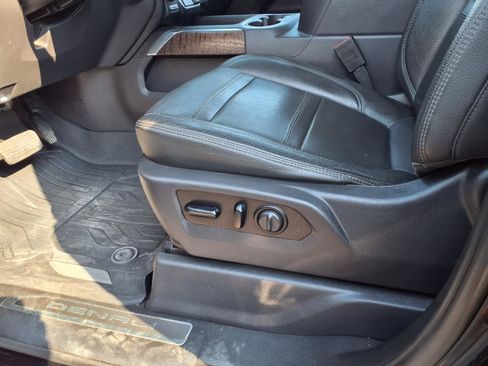 Used 2021 GMC Sierra 1500 Denali w/ Denali Ultimate Package AWD/4WD image 15