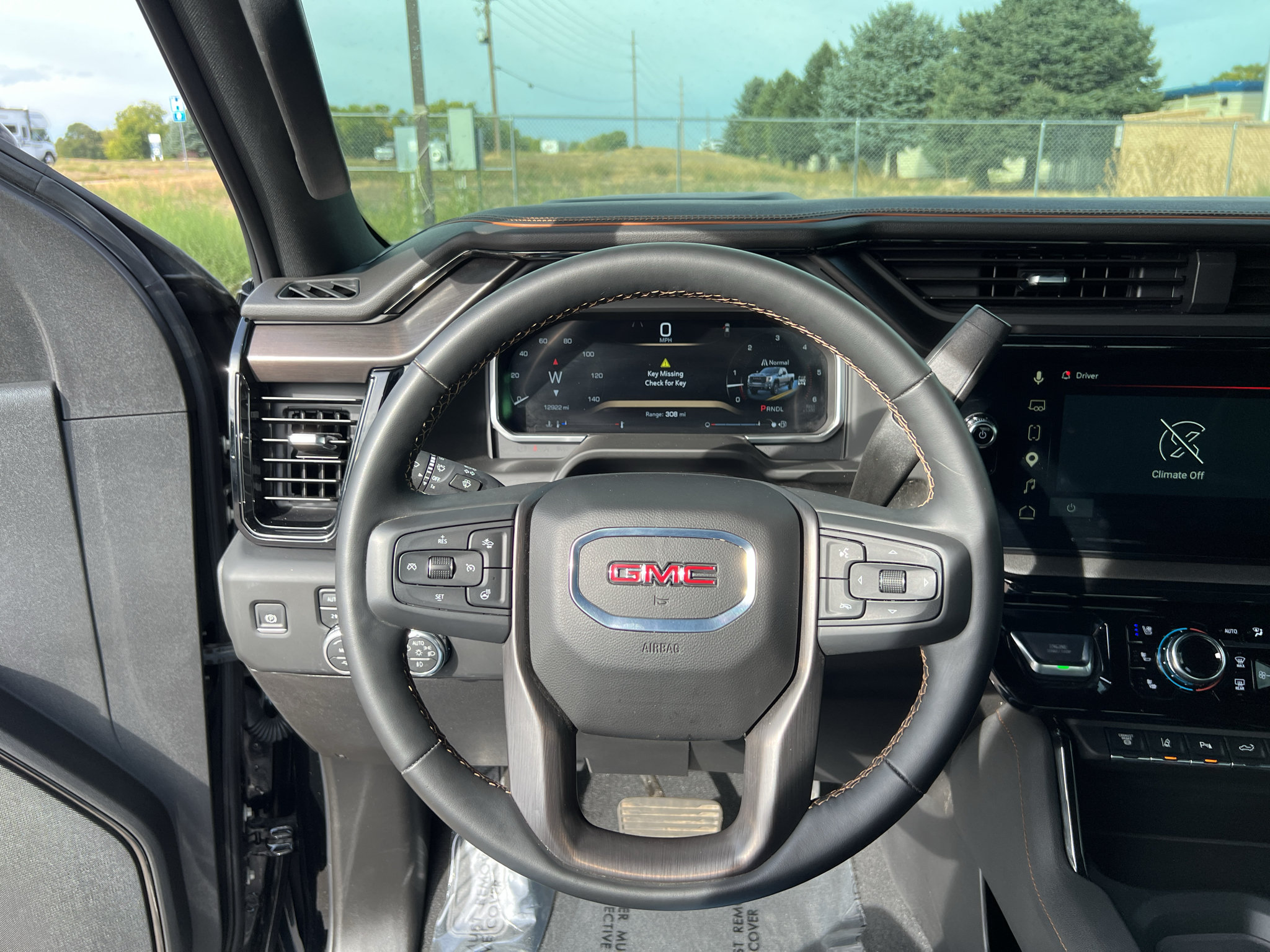 Used 2026 GMC Sierra 3500 AT4 w/ AT4 Premium Plus Package AWD/4WD image 12