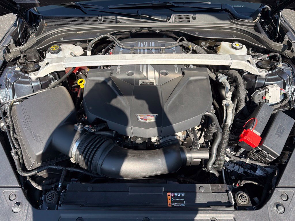 Used 2026 Cadillac CT5 V Blackwing w/ Carbon Fiber 2 Package RWD image 4