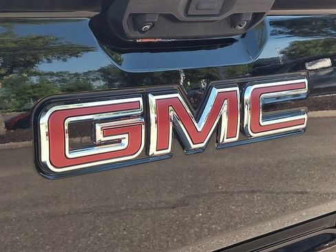 Used 2024 GMC Sierra 1500 Pro w/ Pro Value Package AWD/4WD image 32