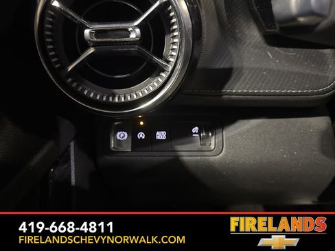 Used 2025 Chevrolet Equinox LT w/ Midnight Edition image 12